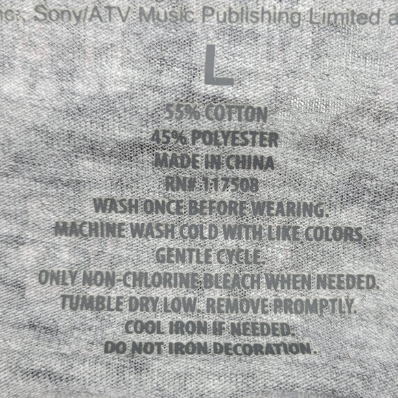 NWT Party in the USA Lyric Culture T-shirt Size L - Picture 9 of 11